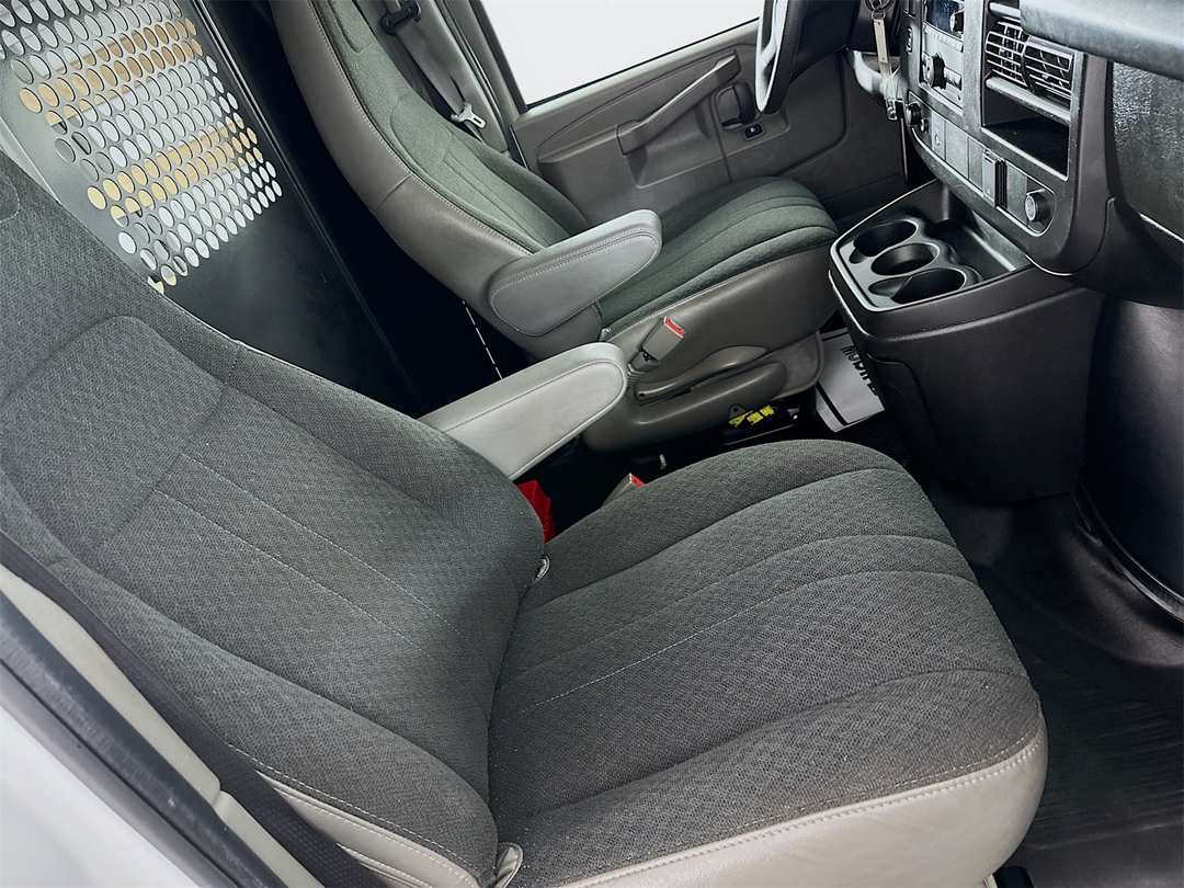 2024 GMC Savana 2500 Work - Image 21