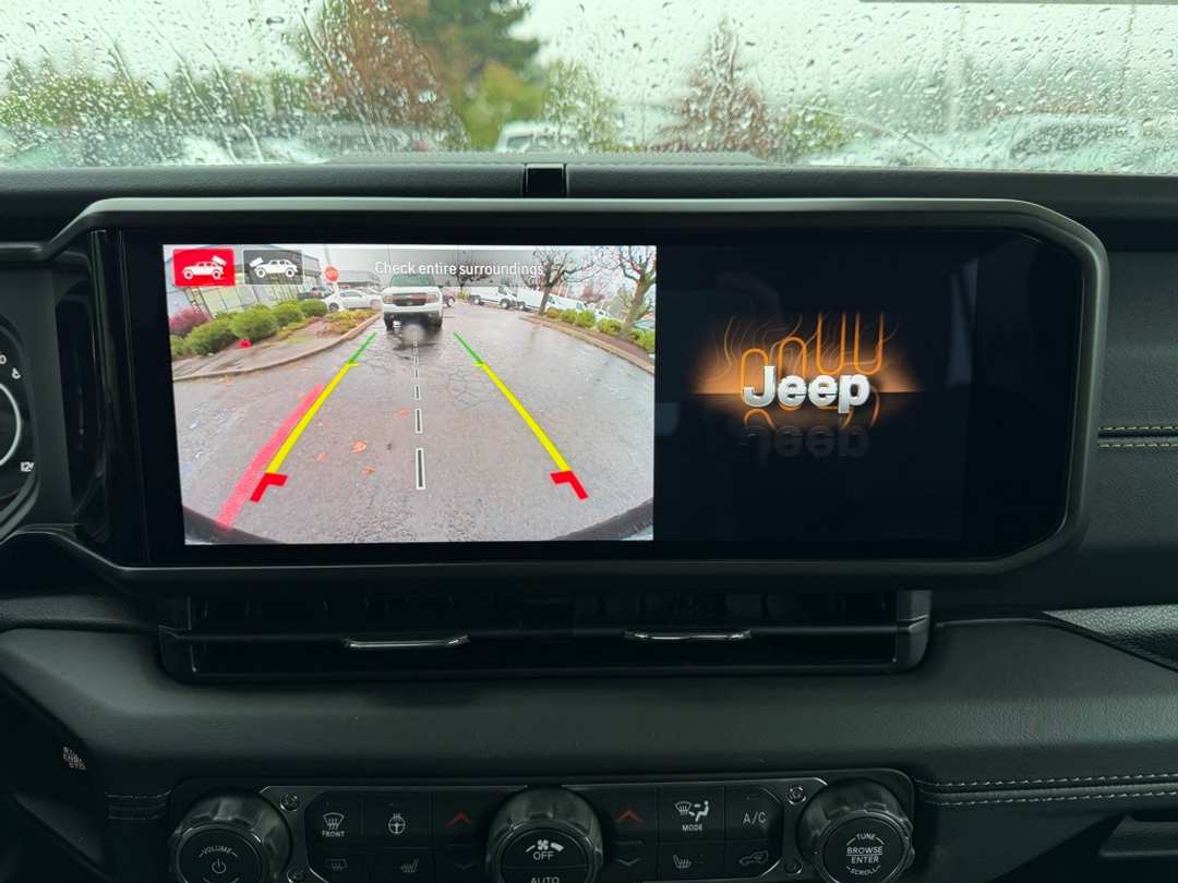 2026 Jeep Wrangler Sahara - Image 22