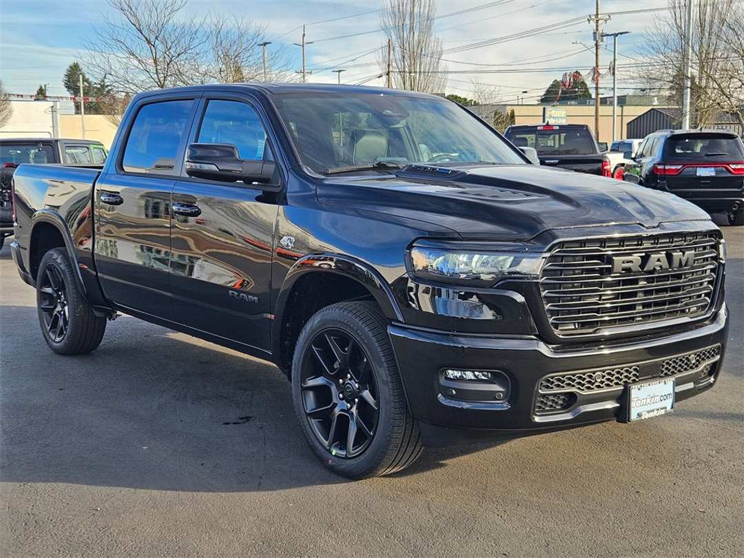 2026 Ram 1500 Laramie - Image 8