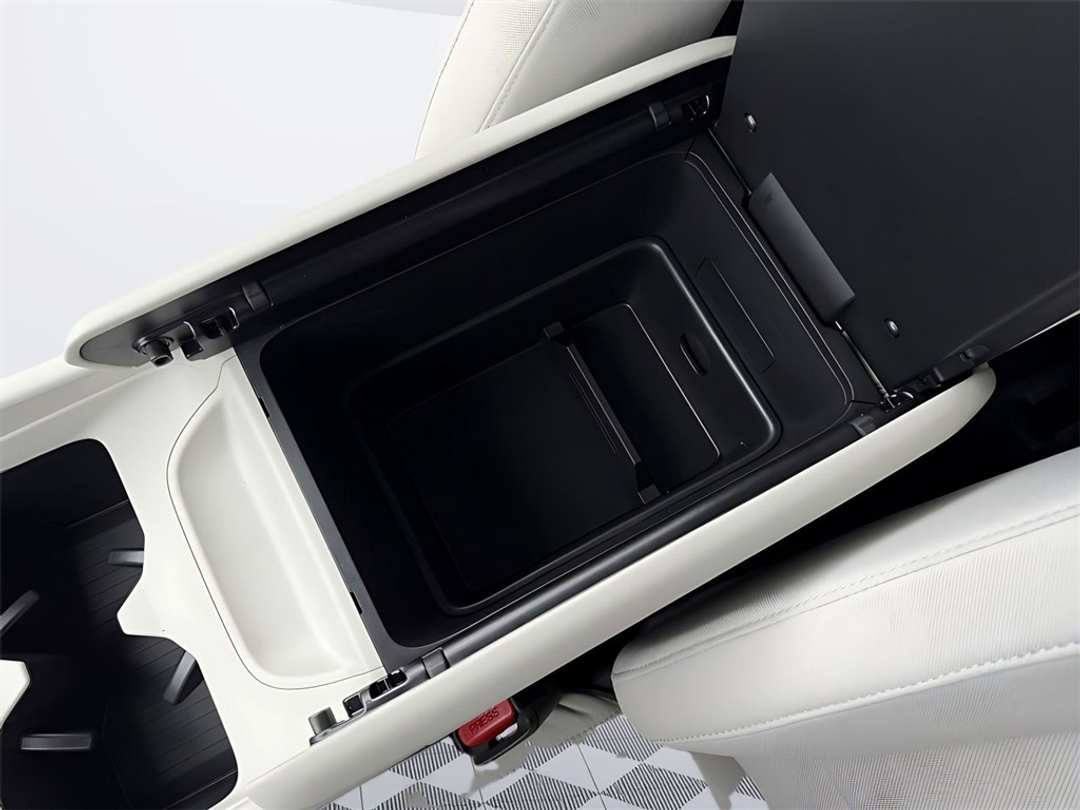 2026 Hyundai Santa Fe SE - Image 25