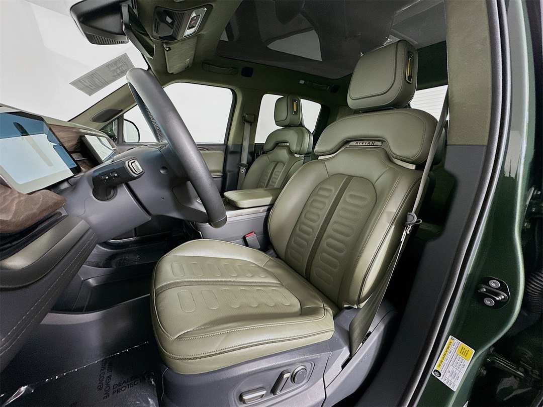 2022 Rivian R1T Launch Edition - Image 20