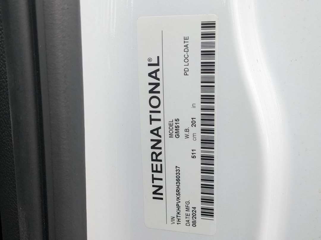 2024 Chevrolet Silverado 4500Hd Work - Image 31