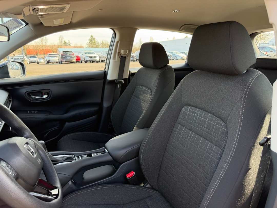 2025 Honda HR-V LX - Image 18