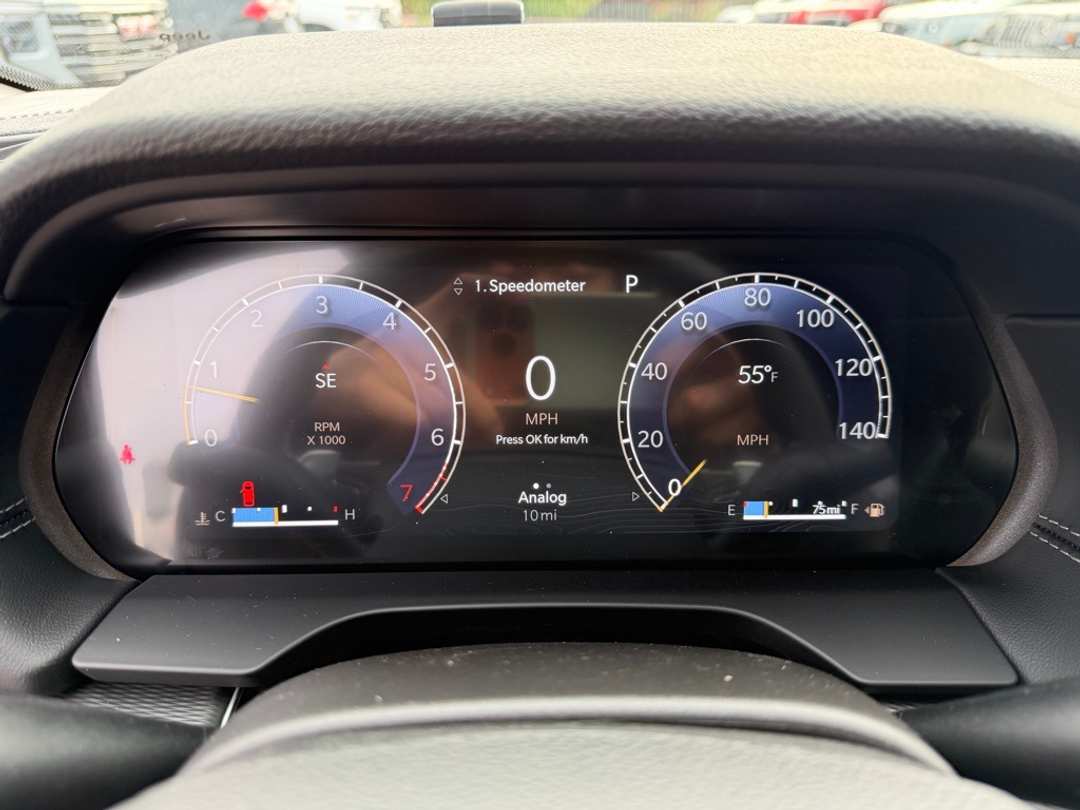 2025 Jeep Grand Cherokee Laredo X - Image 18