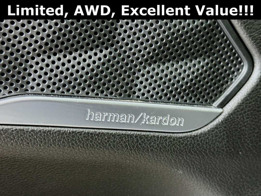 2023 Hyundai Santa Fe Limited - Image 19