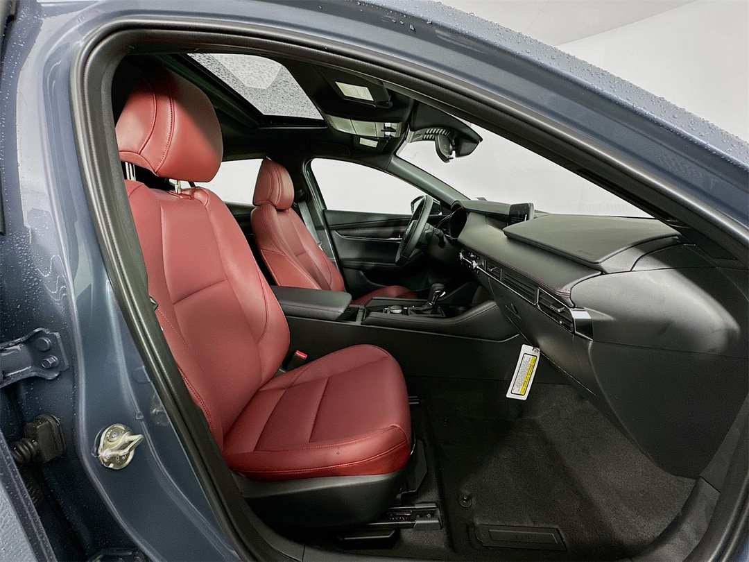 2026 MAZDA Mazda3 2.5 S Carbon Edition - Image 28