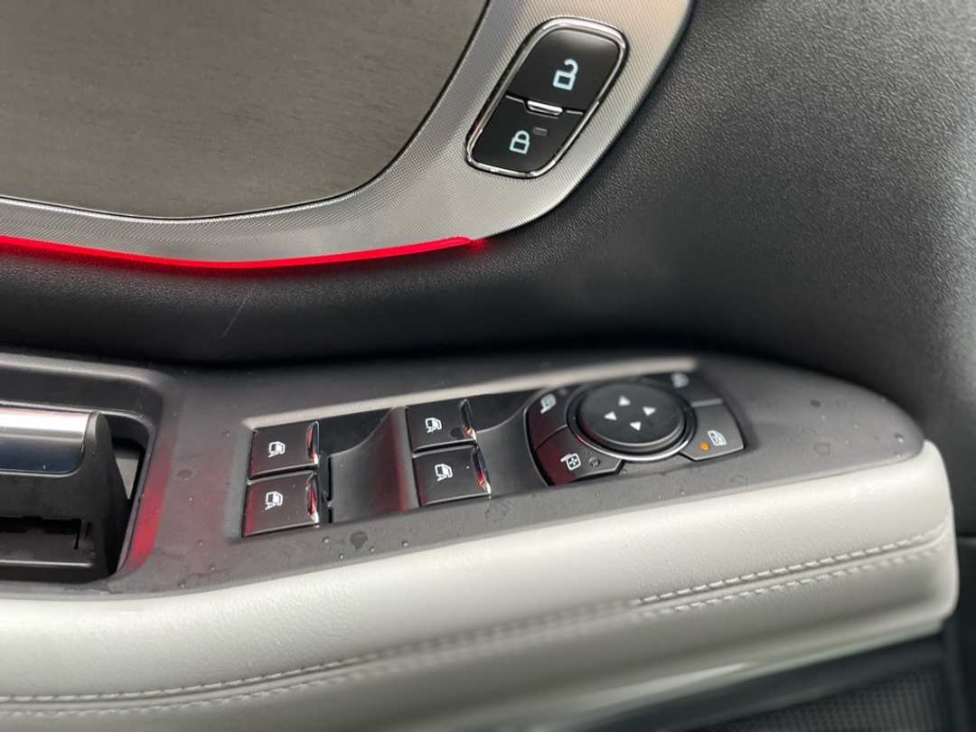 2025 Ford Expedition Max Platinum - Image 12