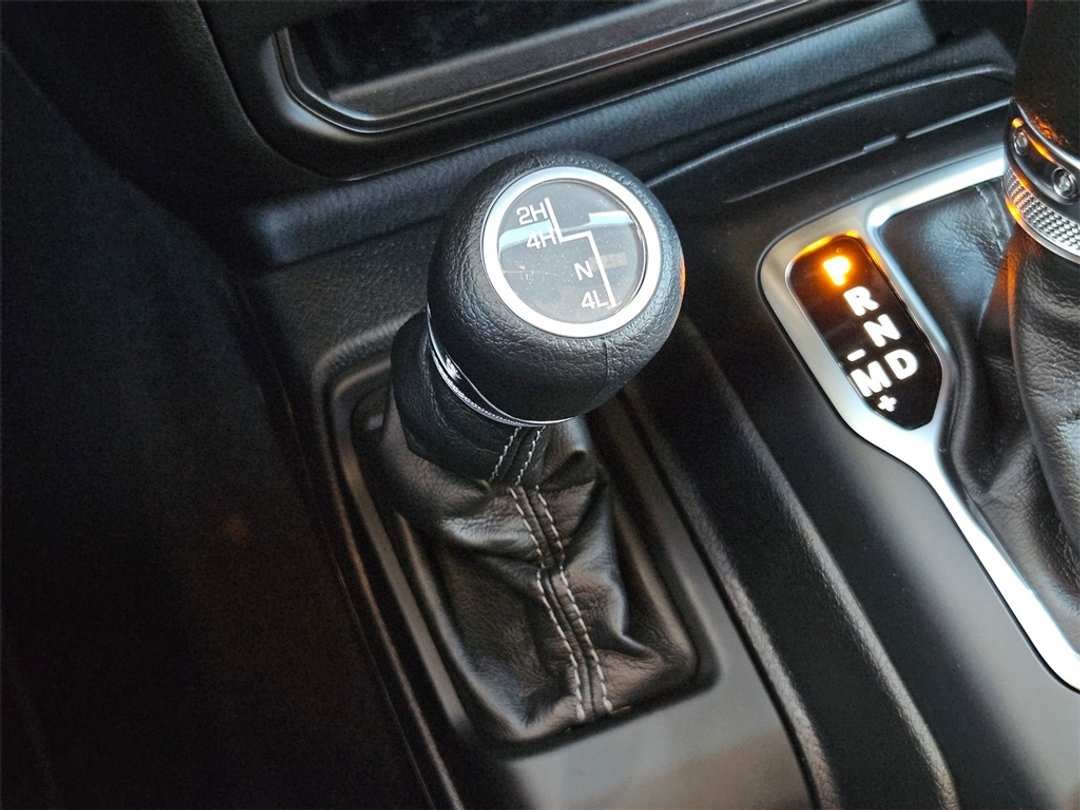 2026 Jeep Gladiator Sport - Image 24