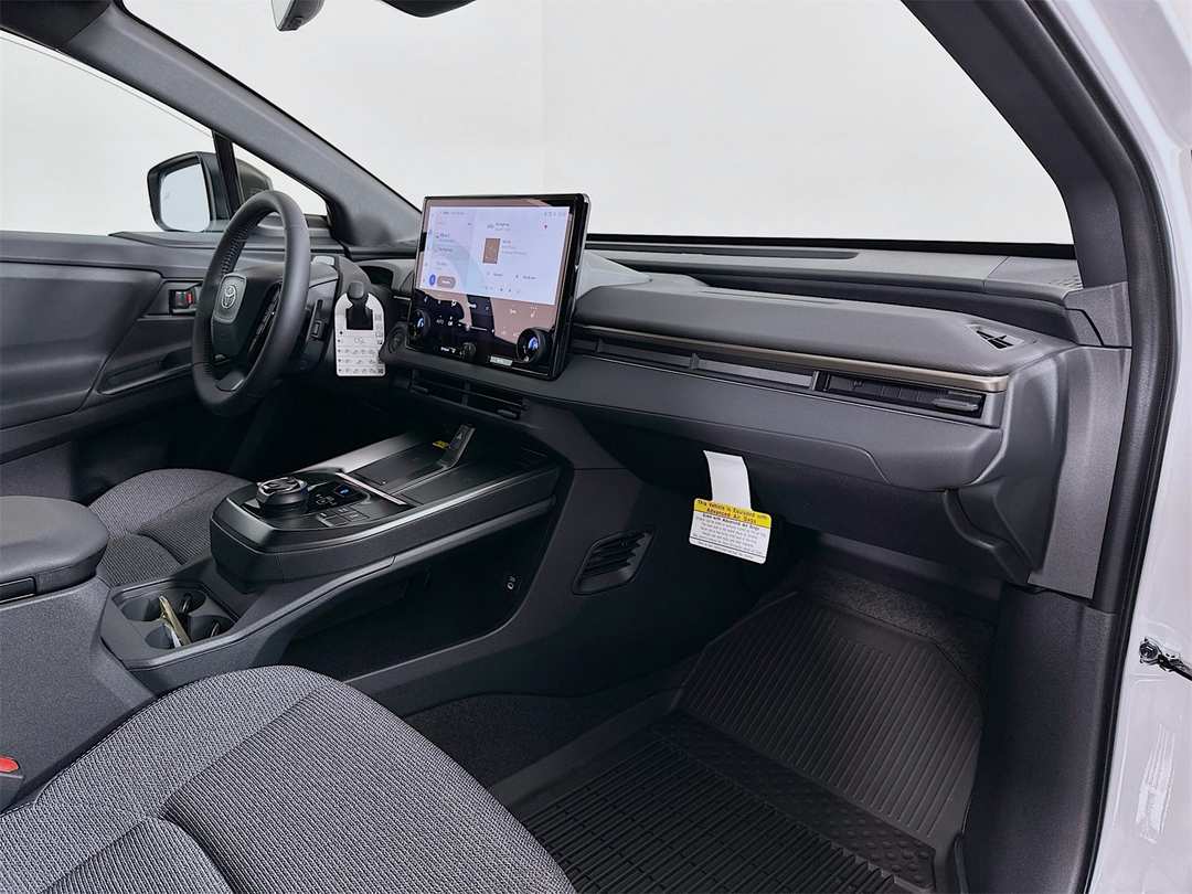 2026 Toyota Bz XLE Plus - Image 29