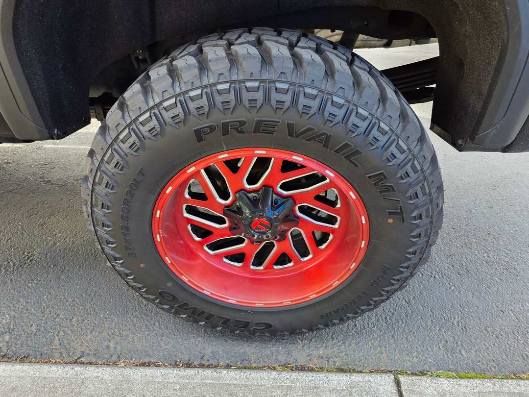 2022 GMC Sierra 2500Hd AT4 - Image 9