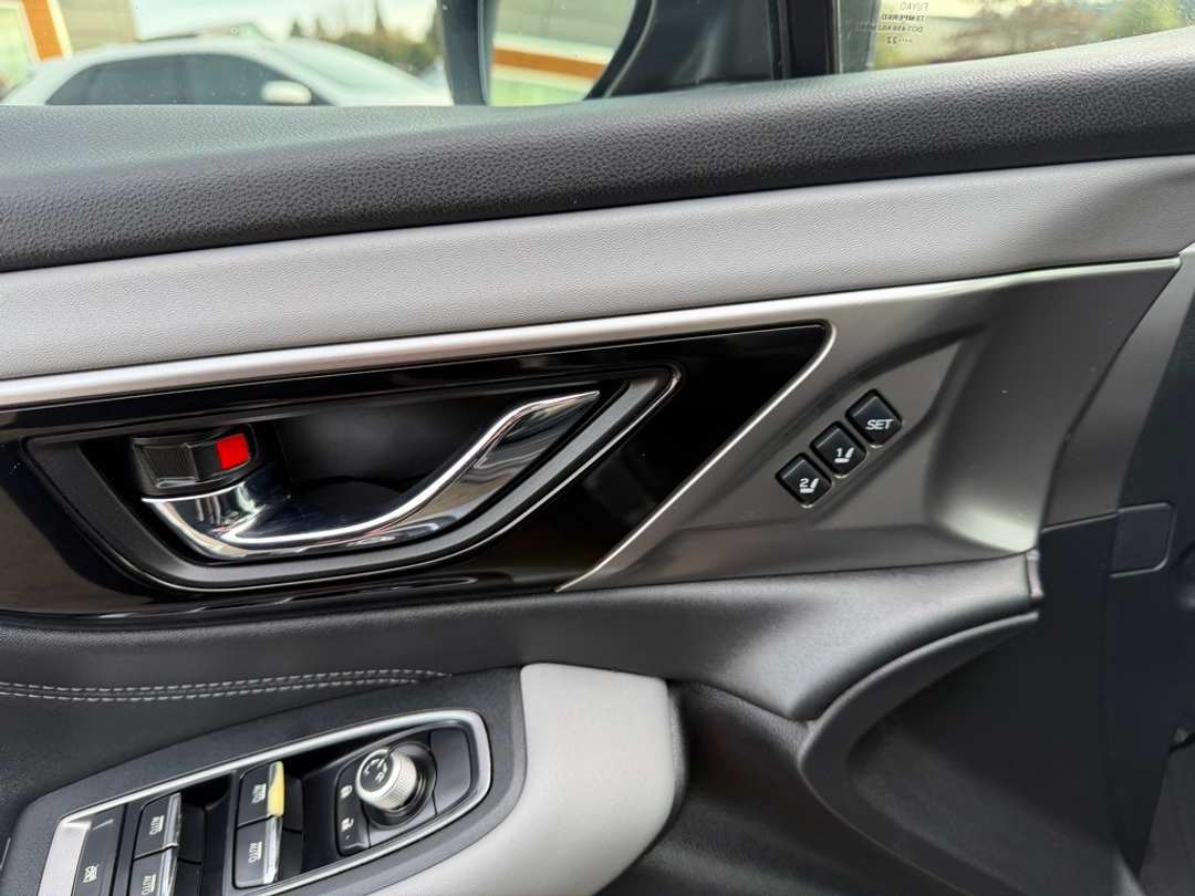 2022 Subaru Outback Limited - Image 14