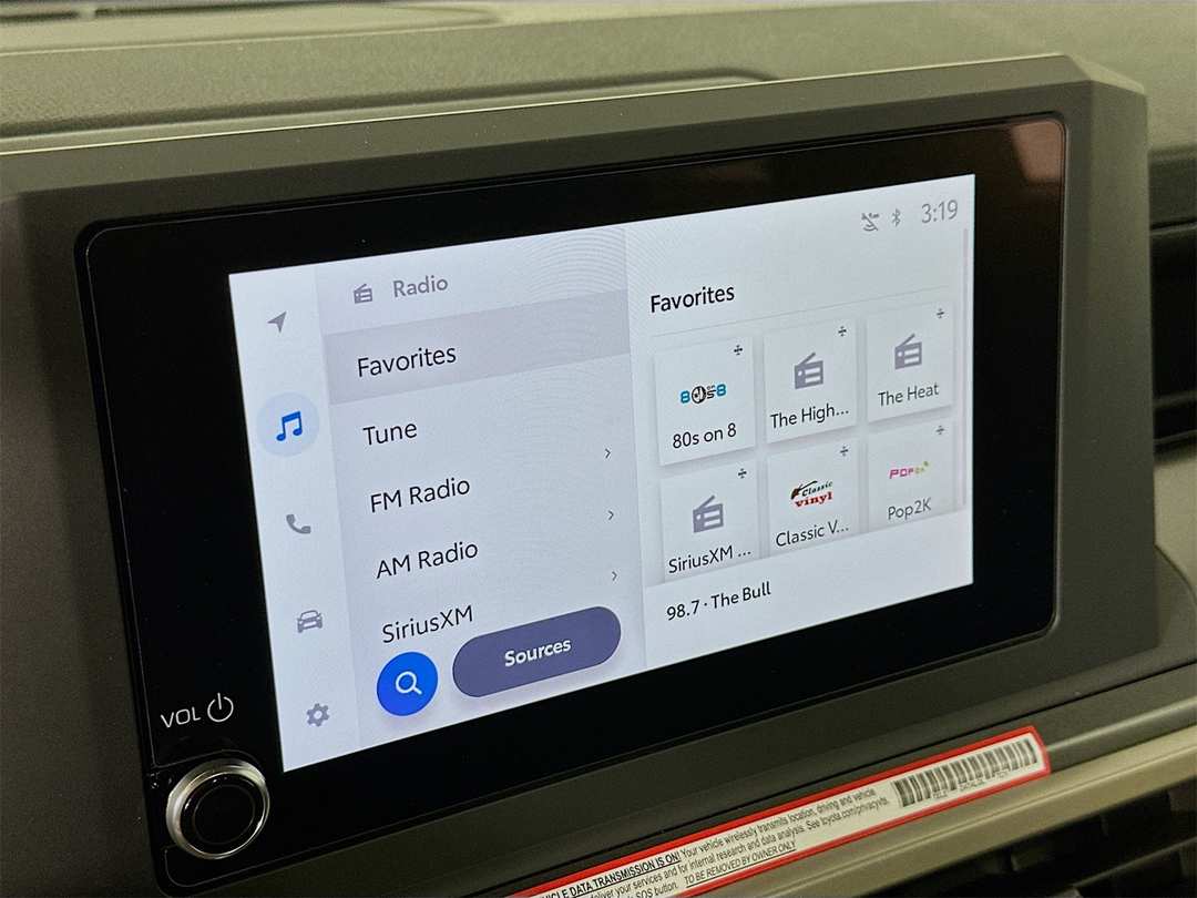 2025 Toyota Tacoma SR5 - Image 15