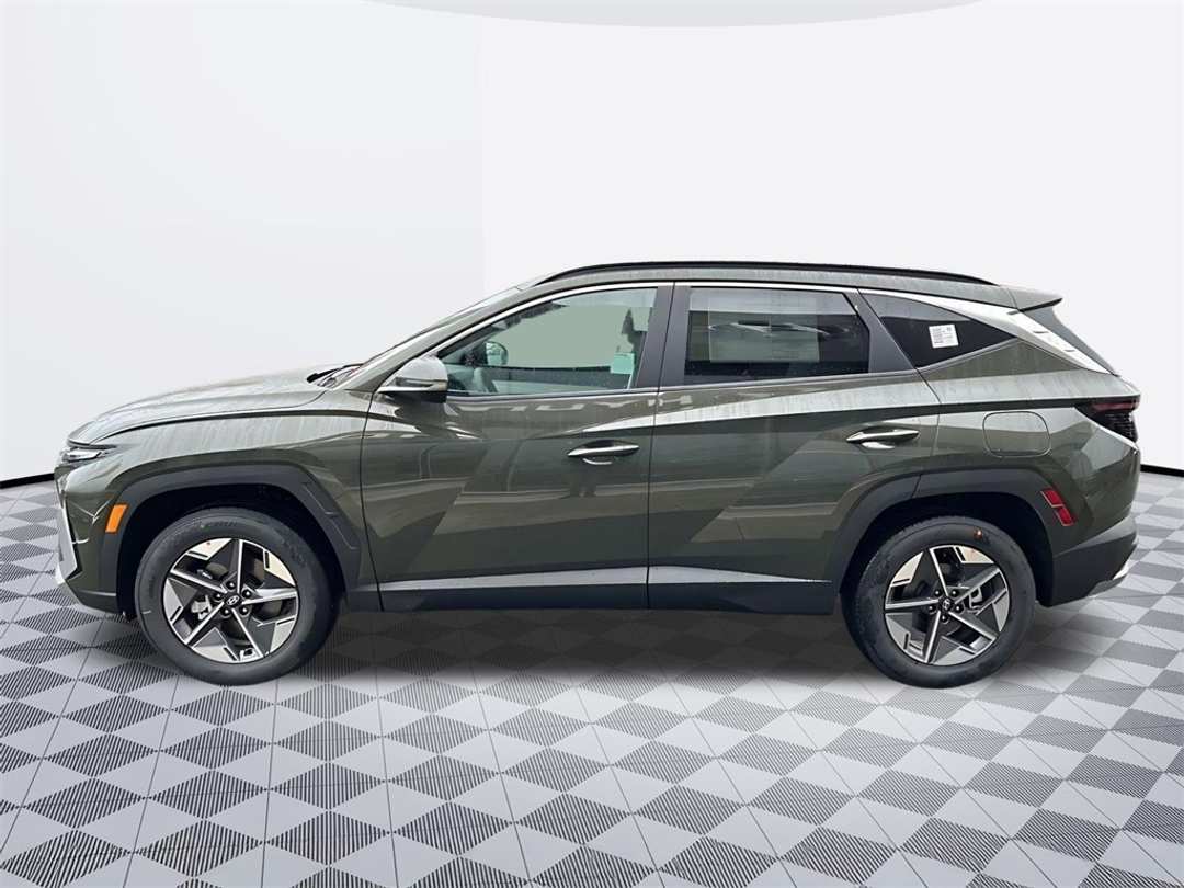 2026 Hyundai Tucson SEL Premium - Image 8