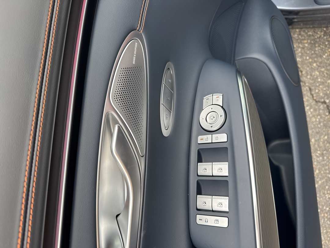 2026 Genesis Gv70 2.5T Sport Prestige - Image 17