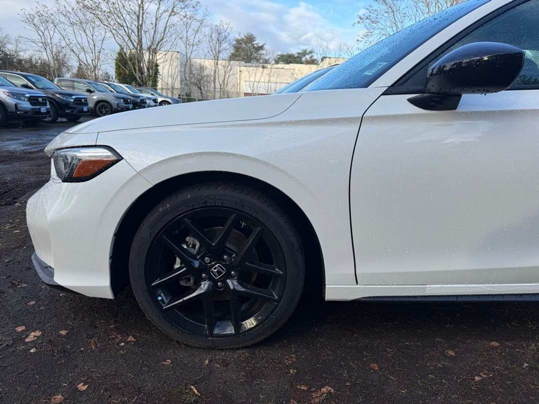 2026 Honda Civic Sport - Image 5