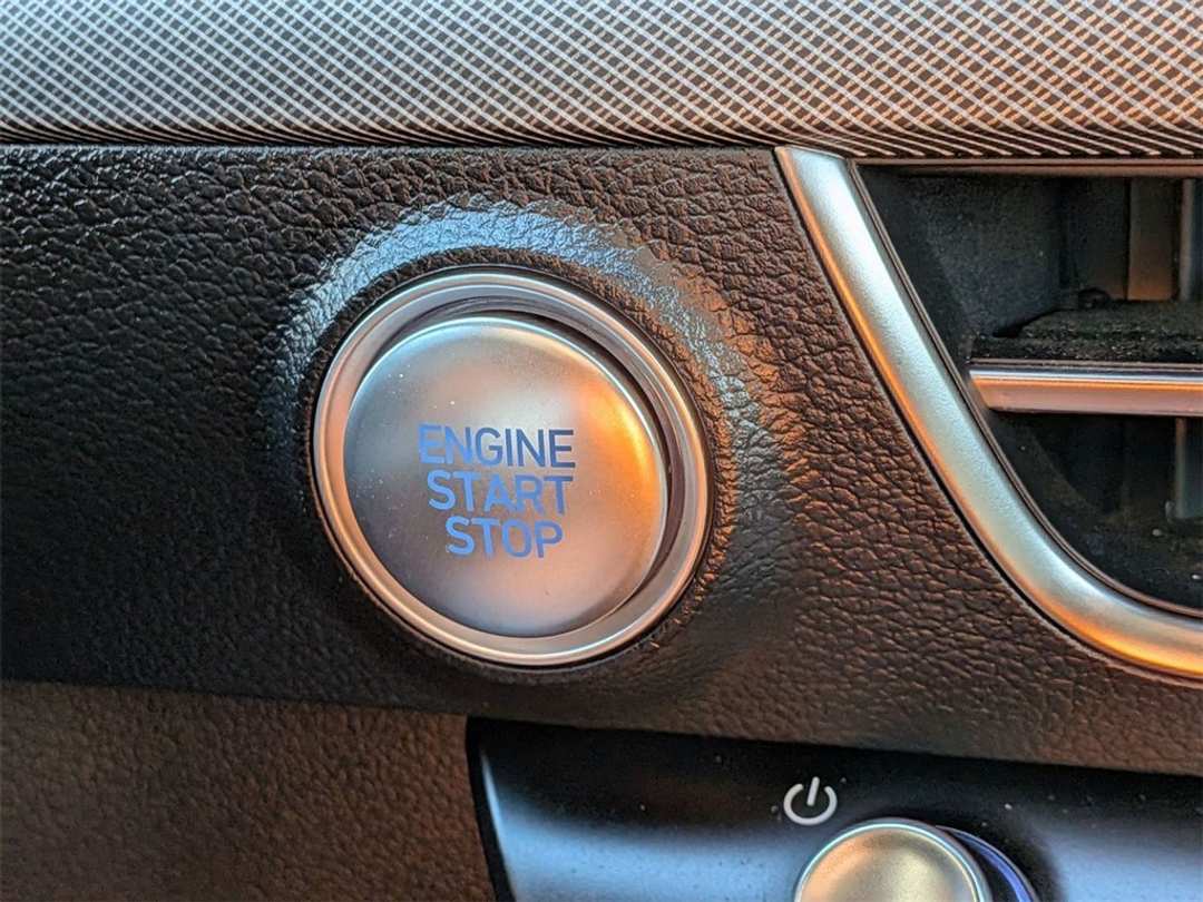 2025 Hyundai Sonata SEL - Image 18