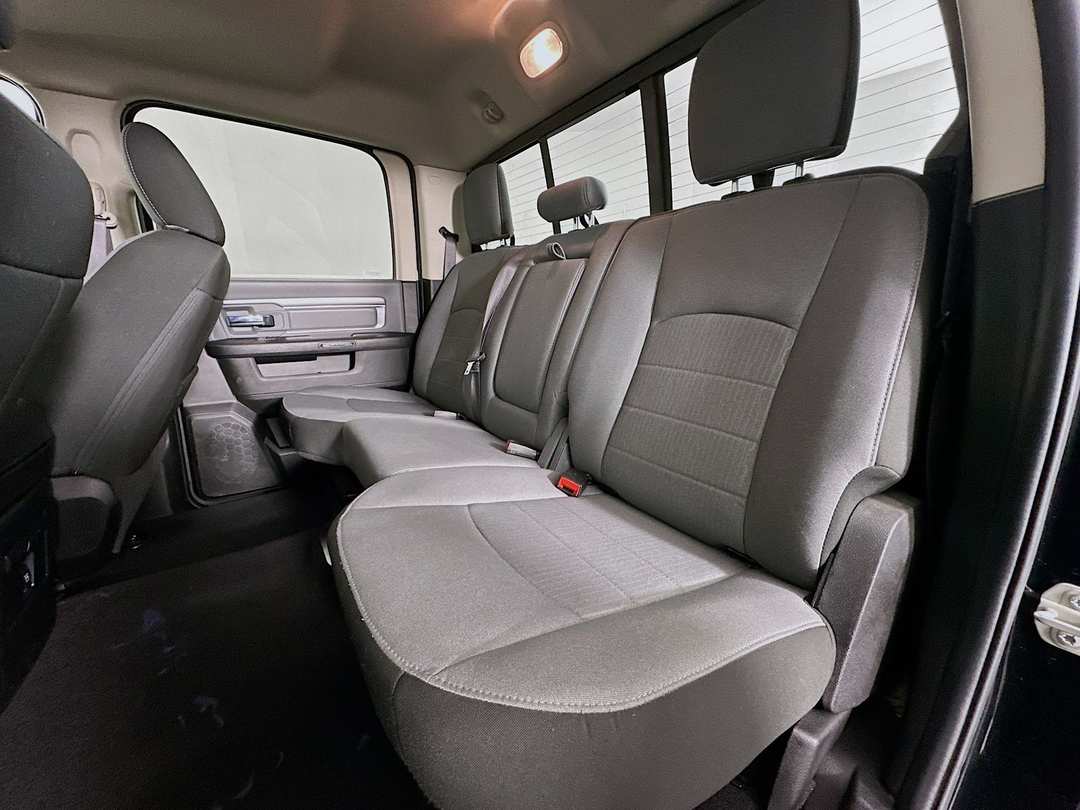 2023 Ram 1500 Classic SLT - Image 24