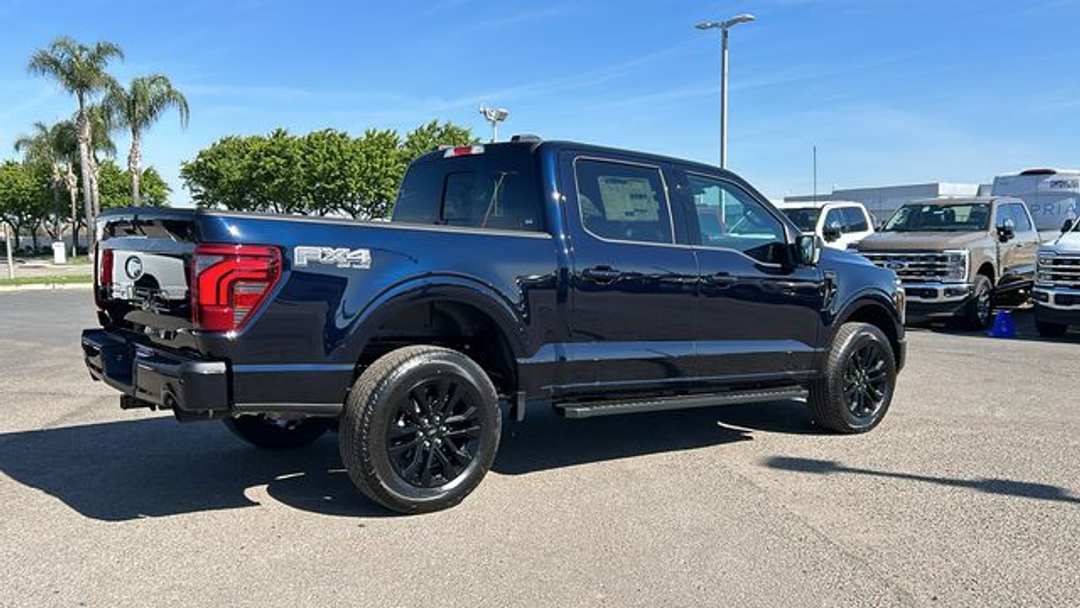 2026 Ford F-150 Lariat - Image 3