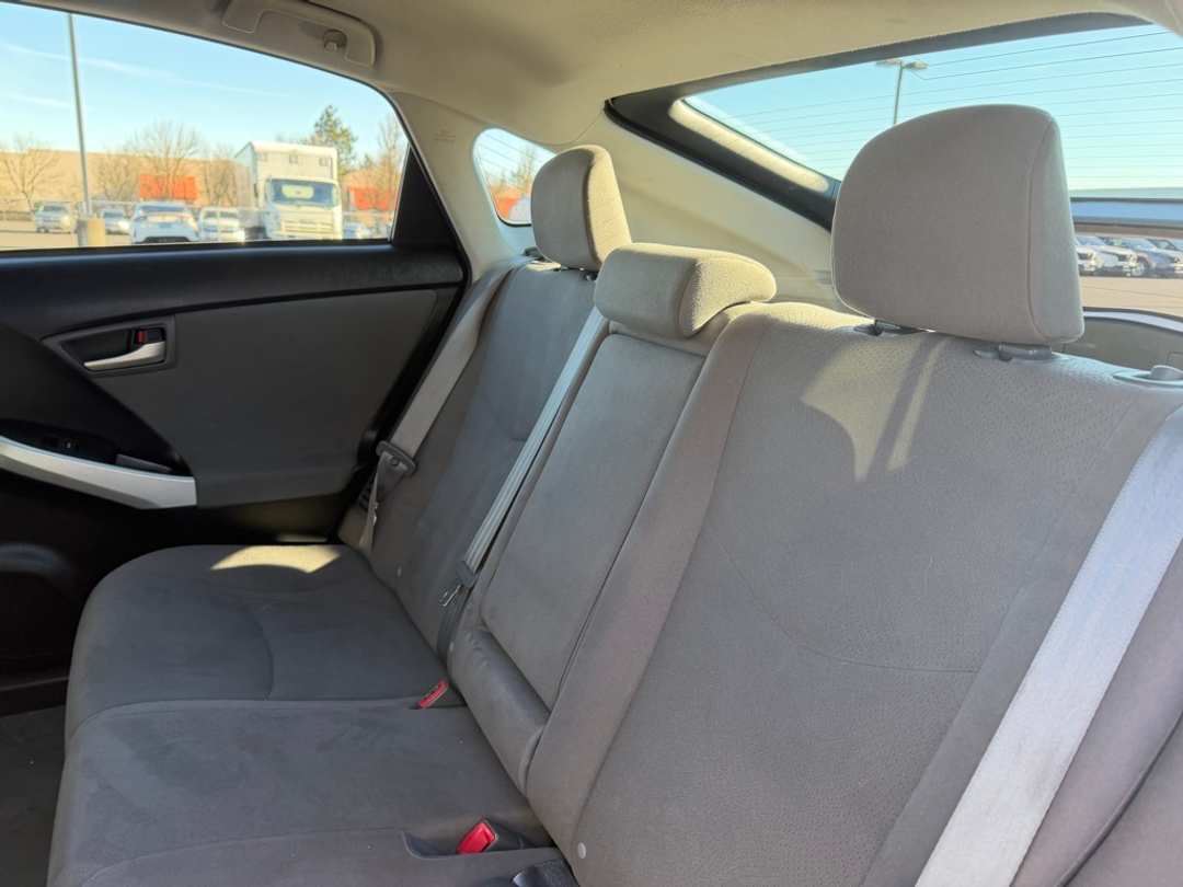 2015 Toyota Prius Two - Image 28