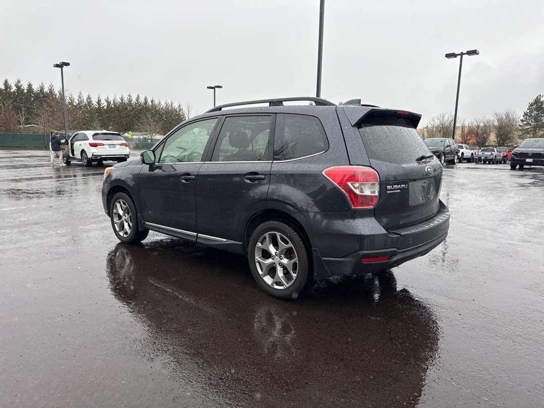 2016 Subaru Forester 2.5i Touring - Image 5