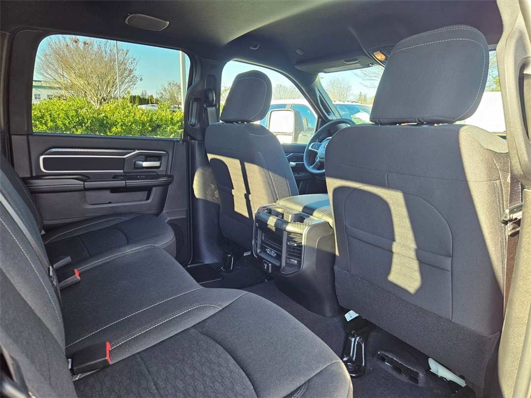 2026 Ram 2500 Big Horn - Image 33
