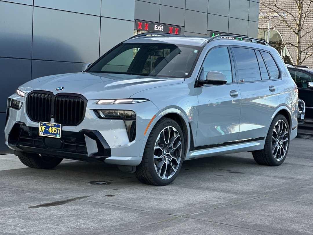 2024 BMW X7 xDrive40i - Image 7