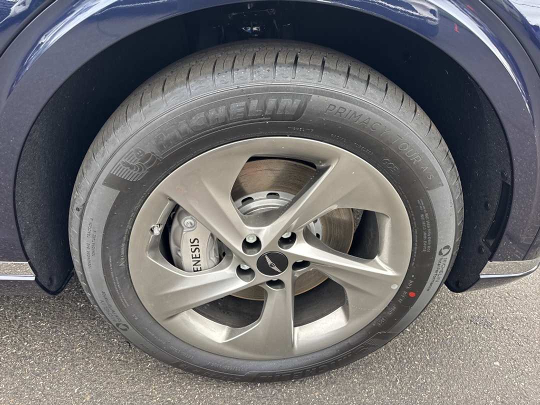 2026 Genesis Gv70 2.5T Advanced - Image 9