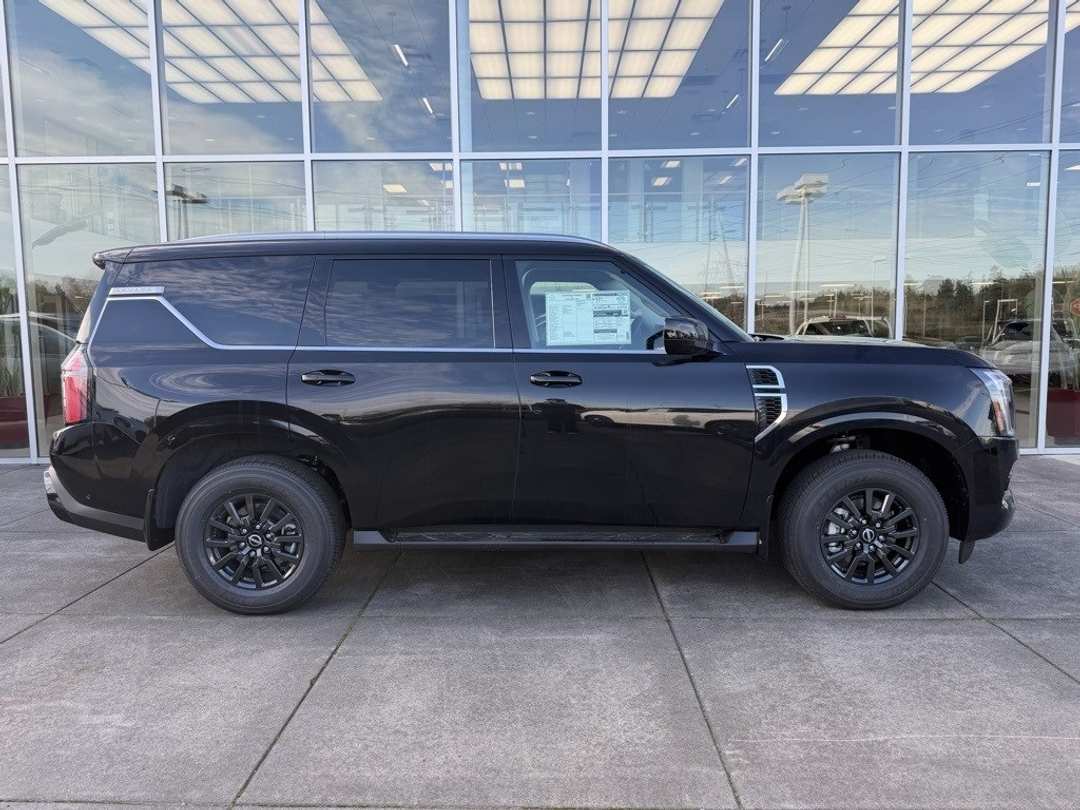 2026 Nissan Armada SV - Image 12