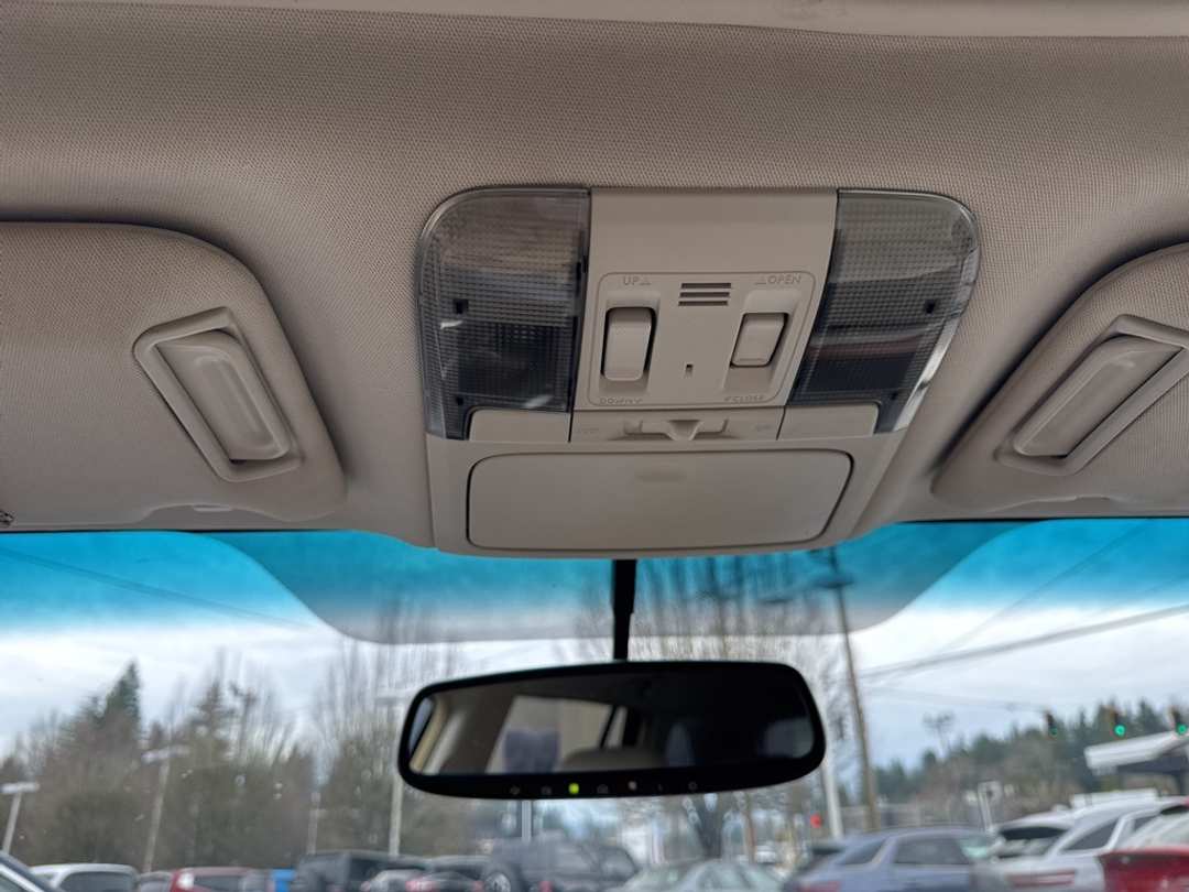 2014 Subaru Outback 3.6R - Image 28