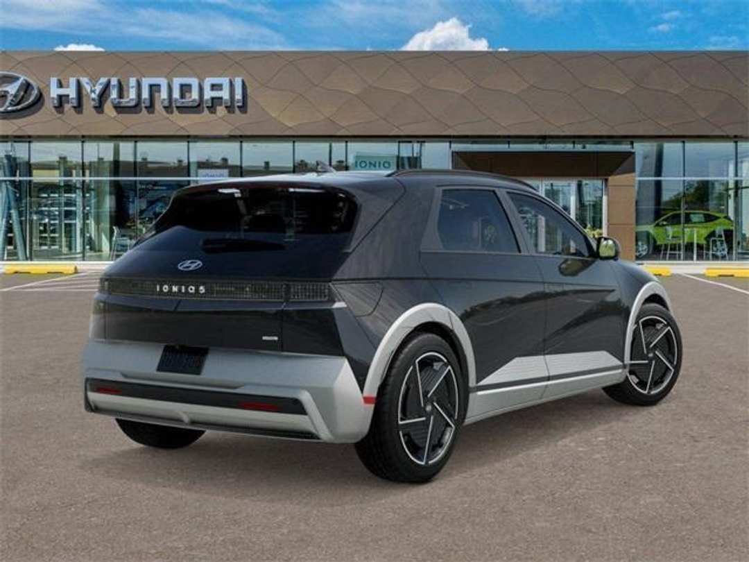 2026 Hyundai Ioniq 5 Limited - Image 4