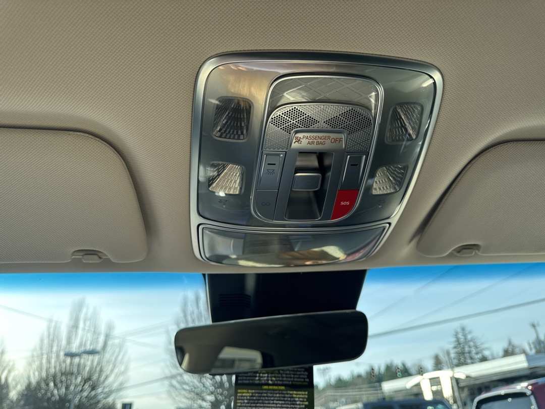 2026 Genesis Gv70 2.5T Select - Image 33