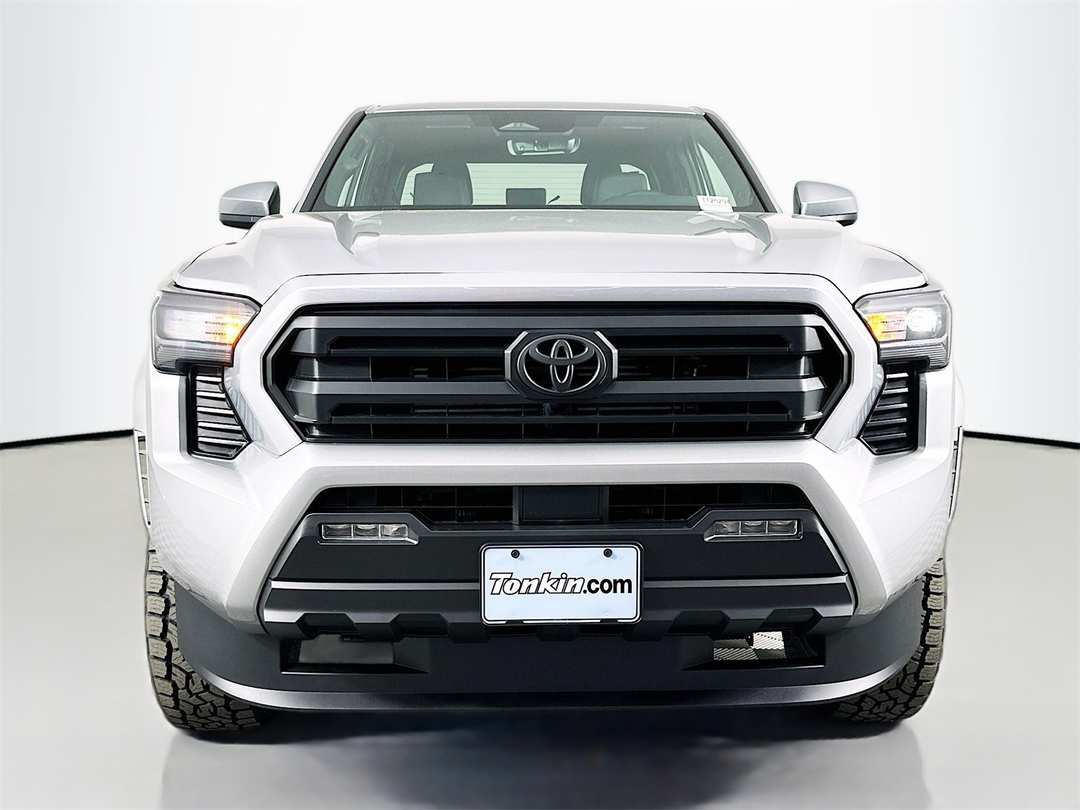 2025 Toyota Tacoma SR5 - Image 2