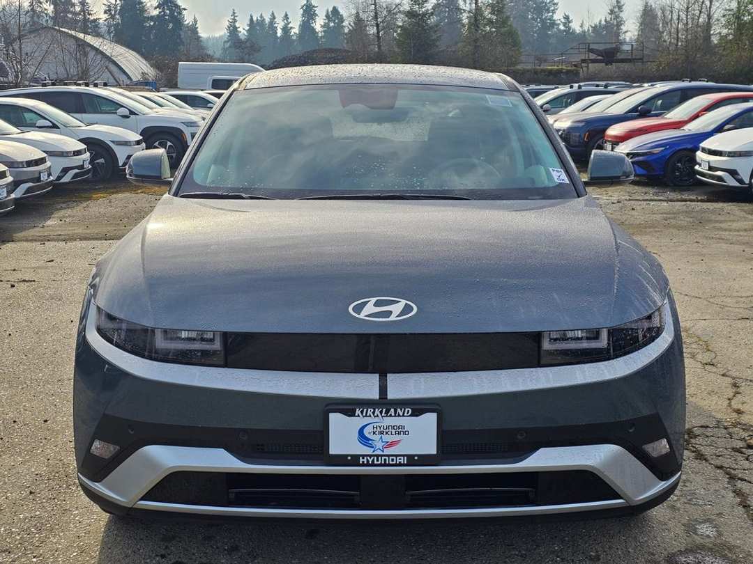 2026 Hyundai Ioniq 5 SE - Image 2