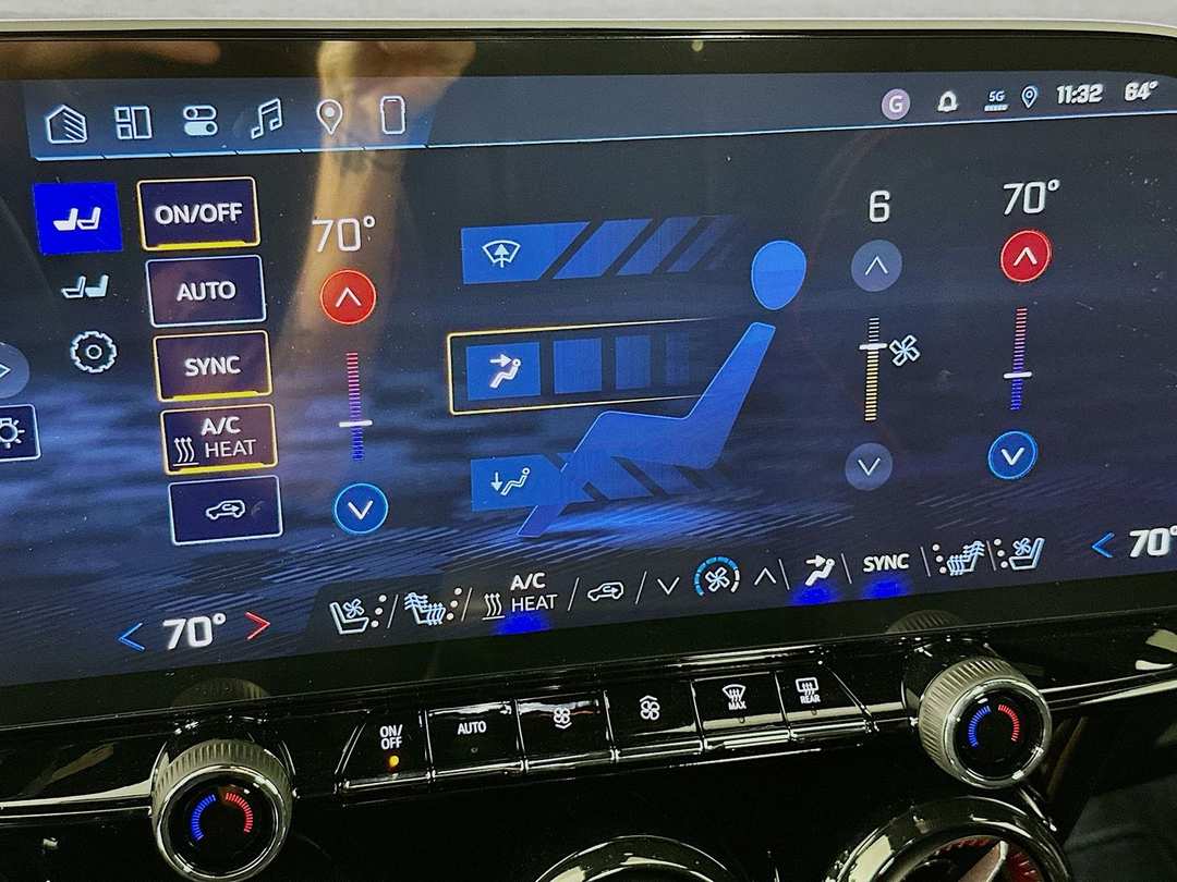 2026 Chevrolet Blazer Ev RS - Image 16