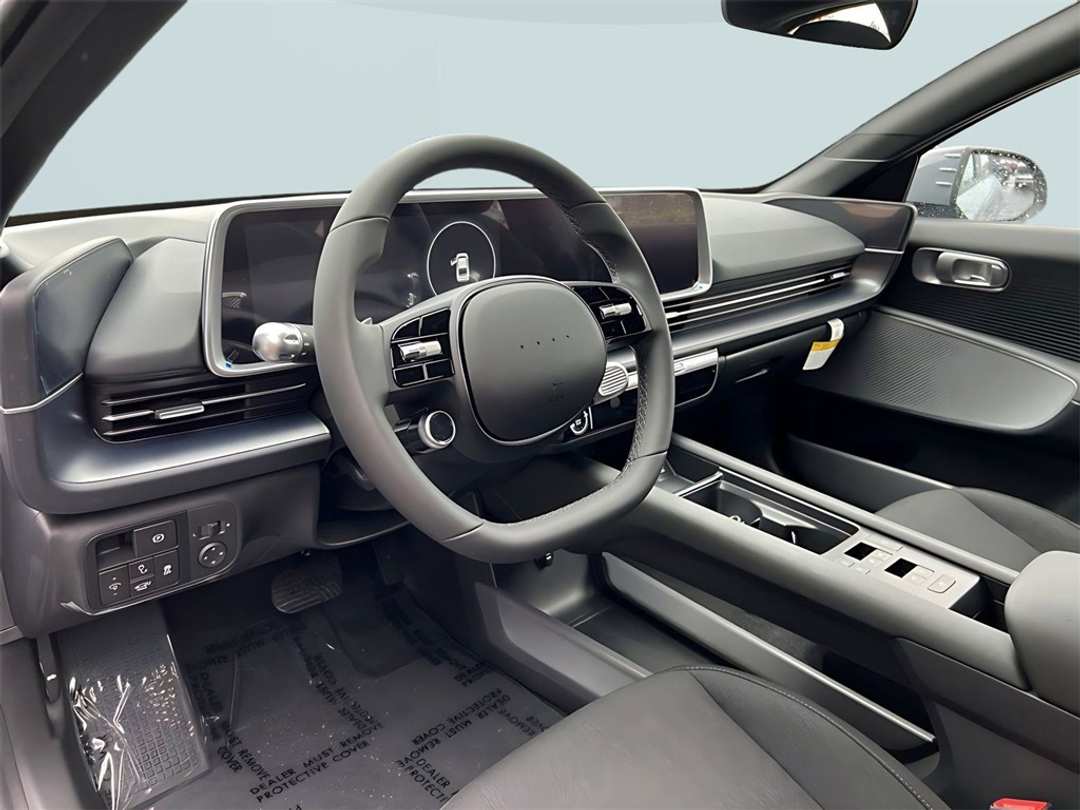 2025 Hyundai Ioniq 6 SE - Image 12