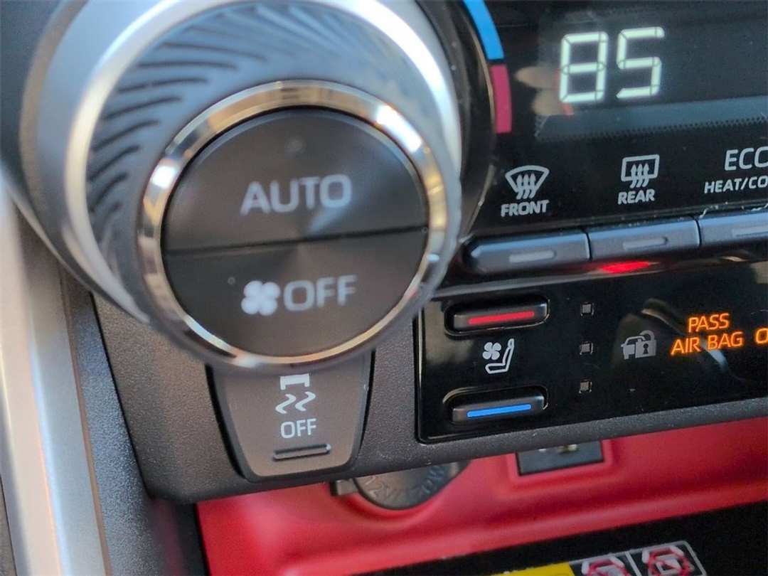 2024 Toyota Rav4 TRD Off Road - Image 22