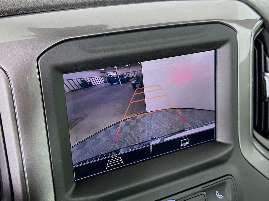 2026 Chevrolet Silverado 2500Hd Custom - Image 15