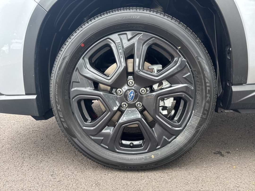 2025 Subaru Ascent Onyx Edition Touring - Image 11