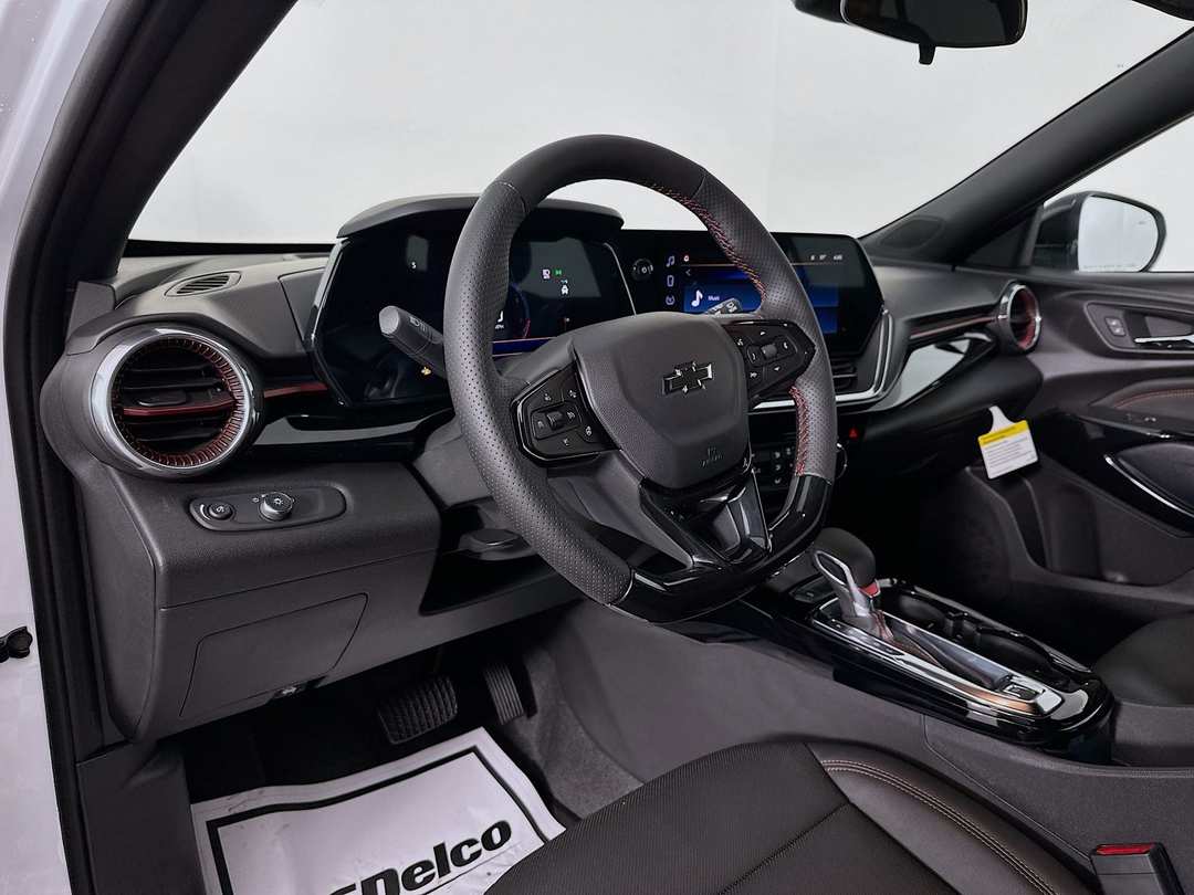 2026 Chevrolet Trax 2RS - Image 9