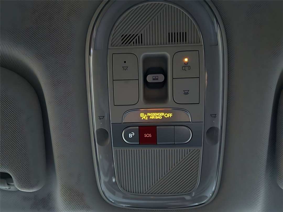 2022 Hyundai Ioniq 5 Limited - Image 17