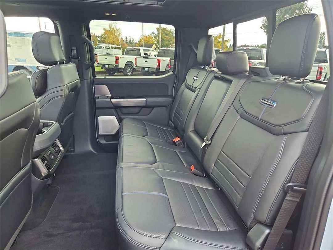 2026 Ford F-250Sd Platinum - Image 26