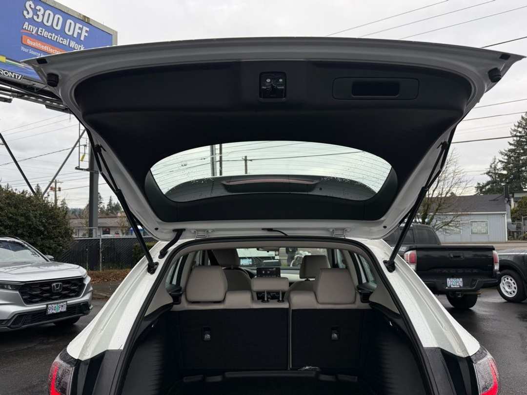 2025 Honda HR-V LX - Image 12