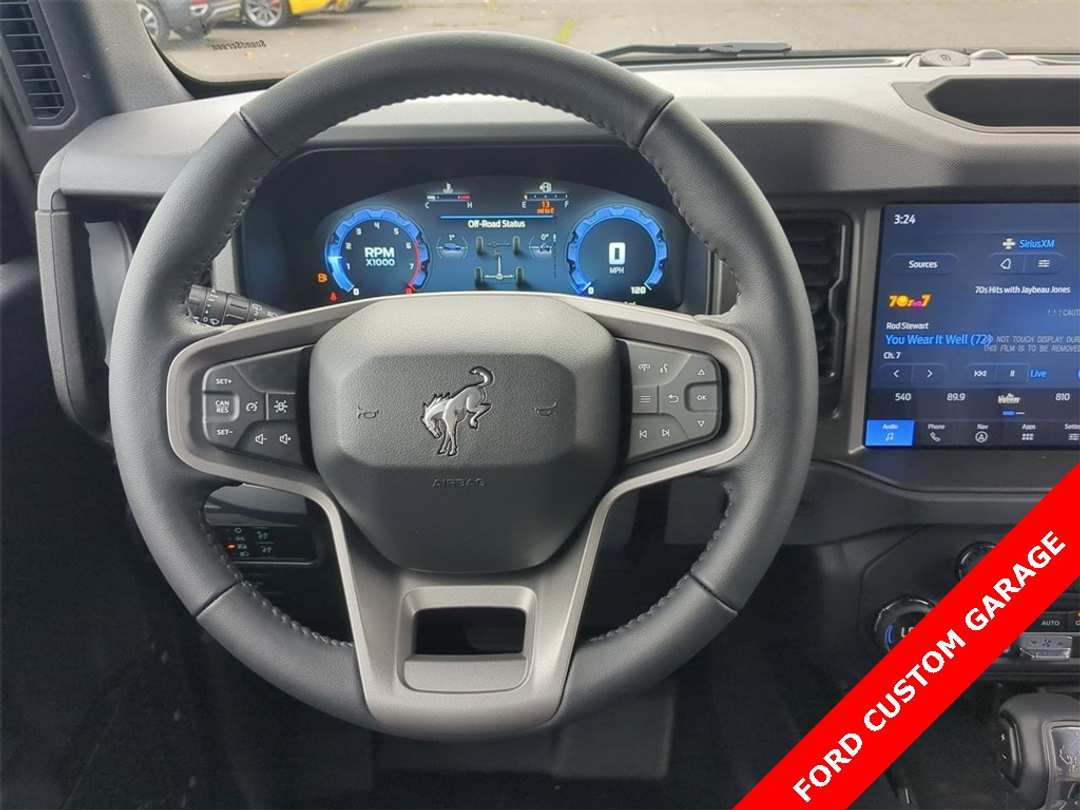 2025 Ford Bronco Big Bend - Image 13