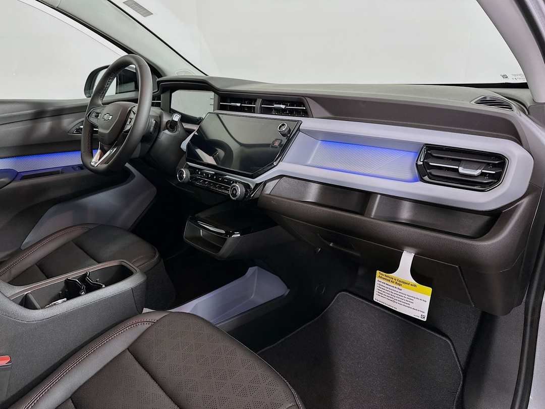 2027 Chevrolet Bolt Ev - Image 28