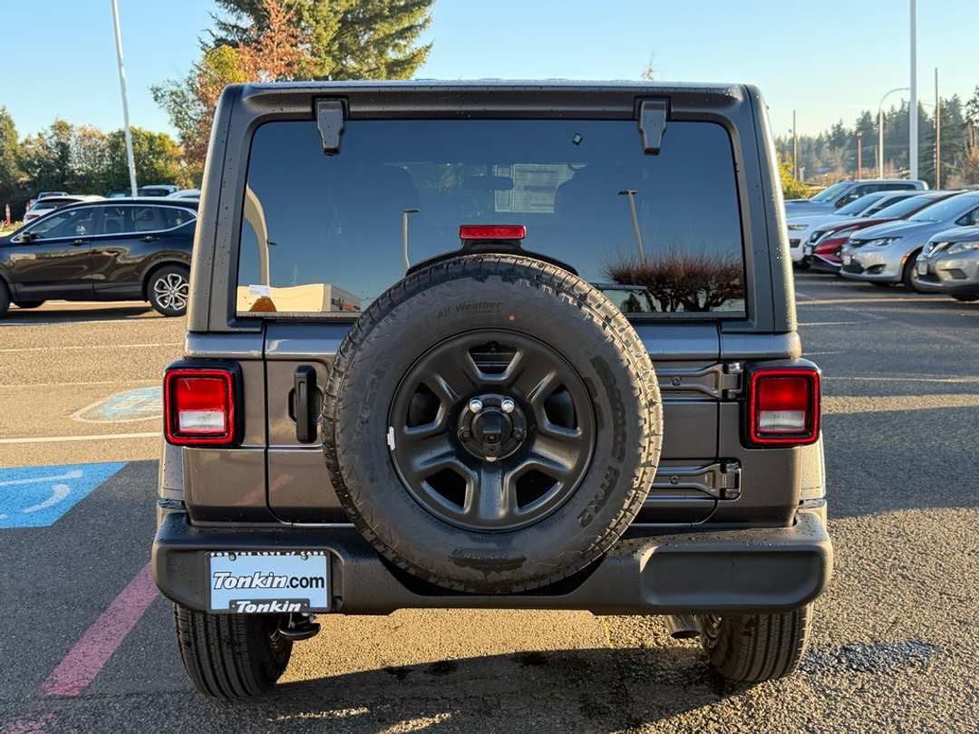 2026 Jeep Wrangler Sport - Image 7