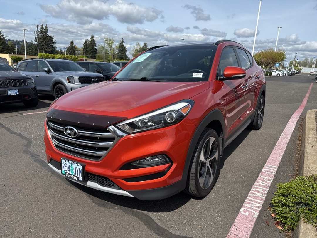 2017 Hyundai Tucson Limited - Image 3