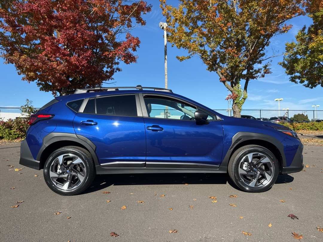 2025 Subaru Crosstrek Limited - Image 8