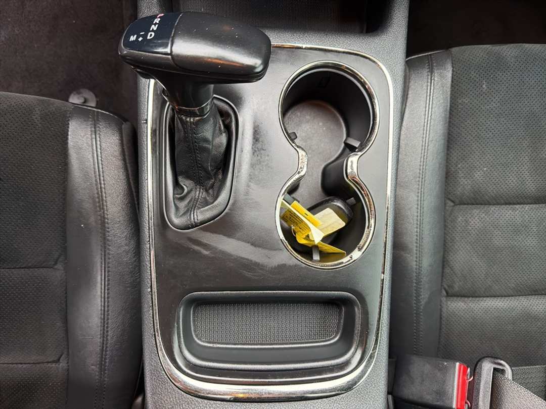 2018 Dodge Durango GT - Image 36