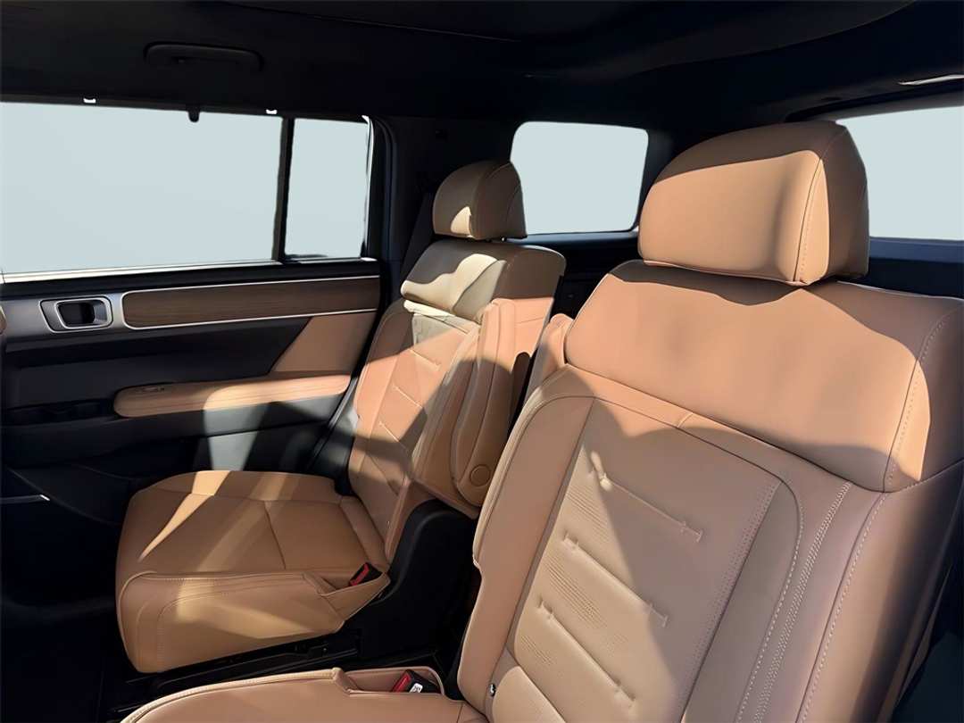 2026 Hyundai Santa Fe Calligraphy - Image 29