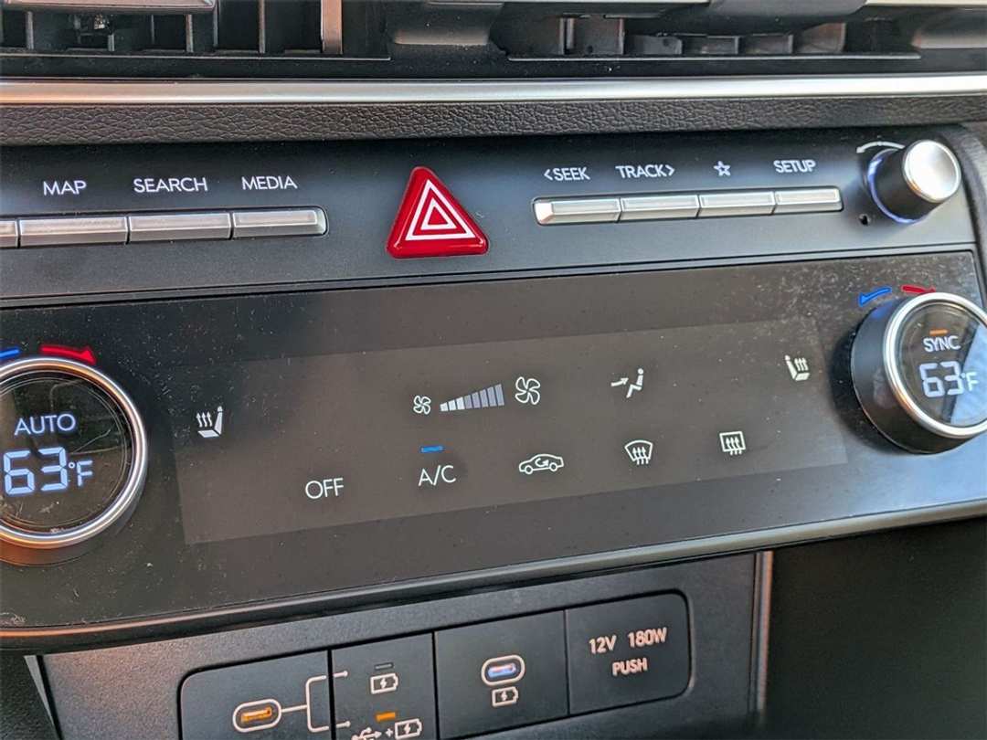 2025 Hyundai Sonata SEL - Image 24